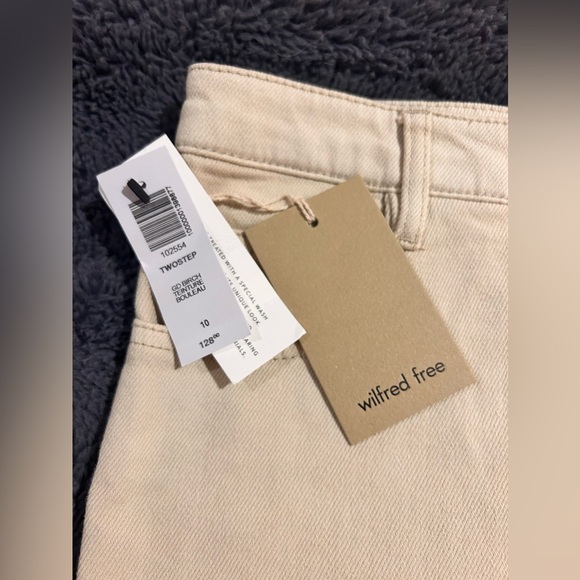 NWT Aritzia (Wilfred Free) HighRise TwoStep Pant - Available in Black and Cream - Picture 6 of 10